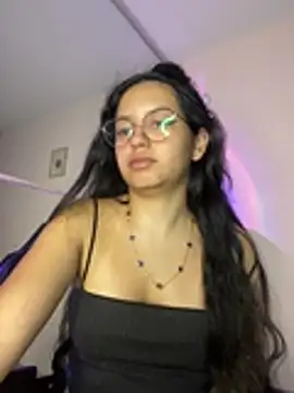 Rosita_forever_'s cam snapshot