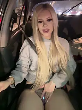 AlyssaFoxx_'s cam snapshot