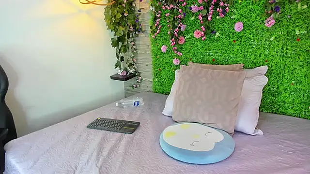 SarahDeyvis's cam snapshot