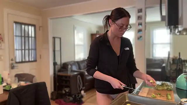 SpaceCowWhore's cam snapshot