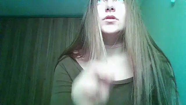 Evasapples's cam snapshot