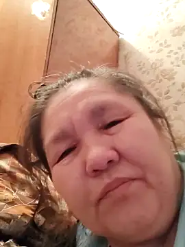 Zulfiya_Bruce's cam snapshot