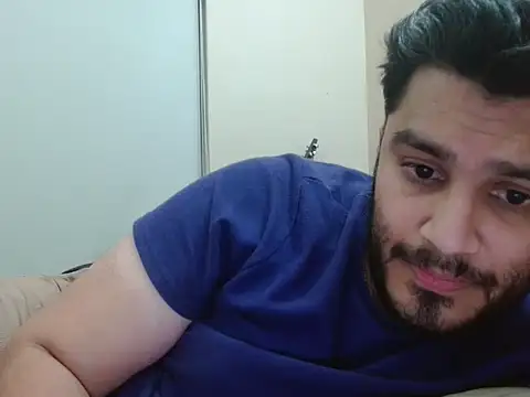 robintoit live sex cam