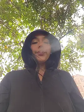 SweetFortuner's cam snapshot