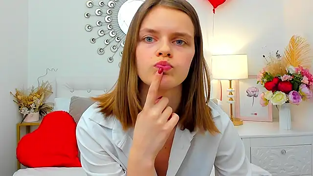 IrmaCos's cam snapshot