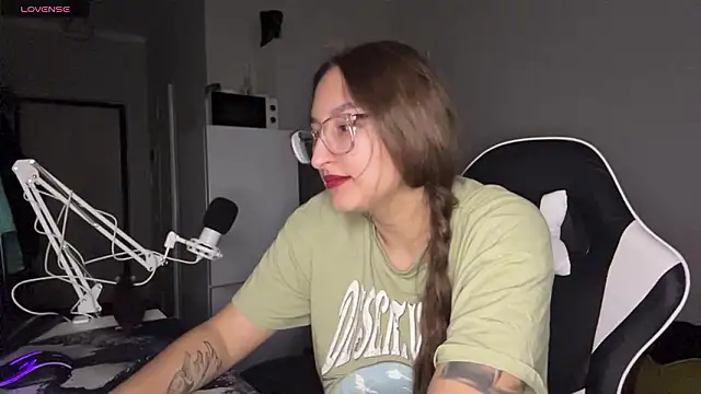 YettaUrive's cam snapshot