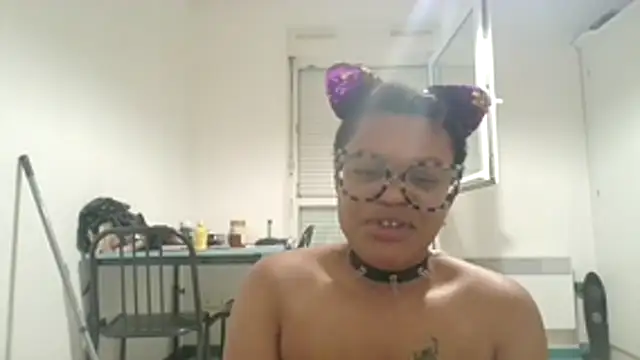 DolliaStarz's cam snapshot