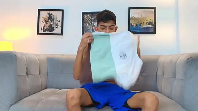 KITTY_BOSH's cam snapshot