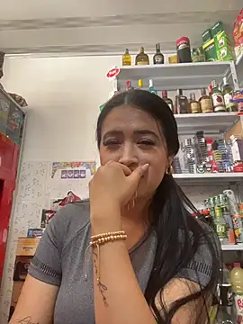 Sara_fun's cam snapshot