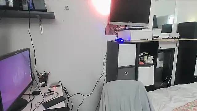 sissytrapdolly24 live sex cam