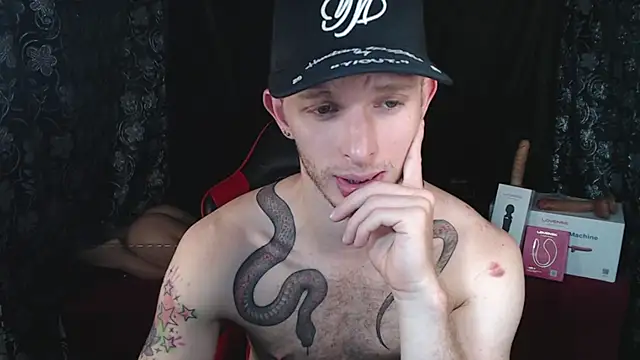 andrewxbi's cam snapshot