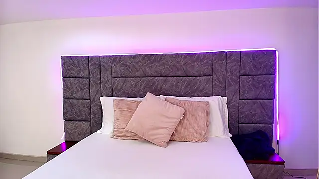 Dakota_Megan_69 live sex cam