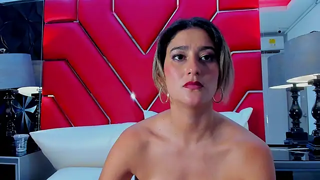 JulietaWales's cam snapshot