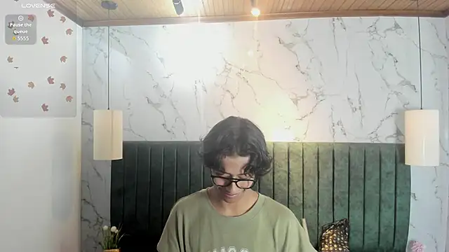 labrinthteasing live sex cam