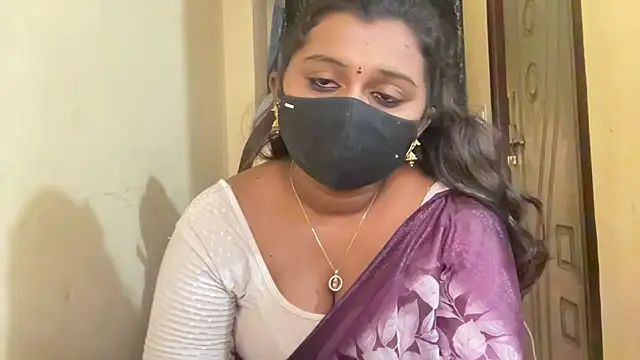 Tanuja-Sexy's cam snapshot