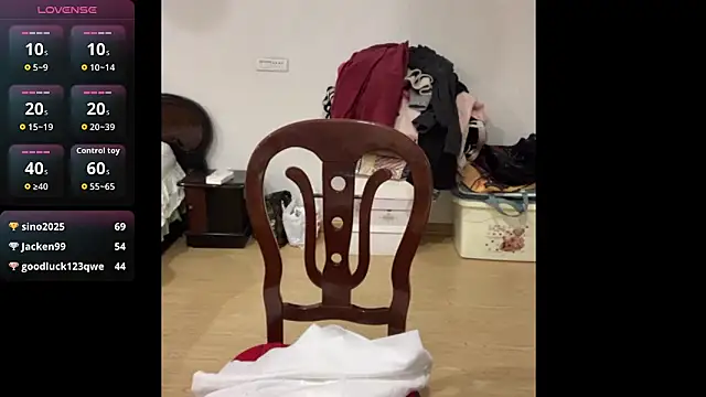 CouplingCry live sex cam