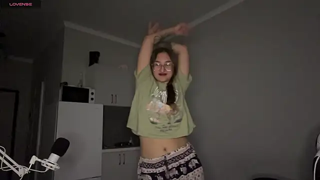 YettaUrive's cam snapshot