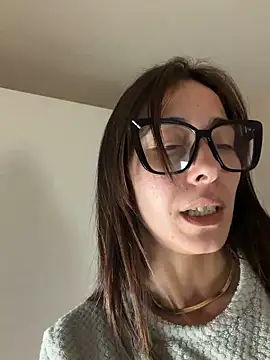 SOFIASWEETSECRETT live sex cam