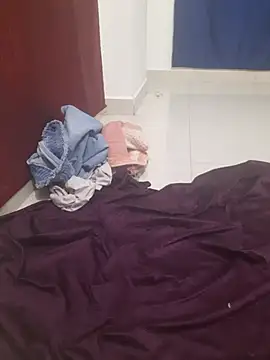 Tanu68's cam snapshot