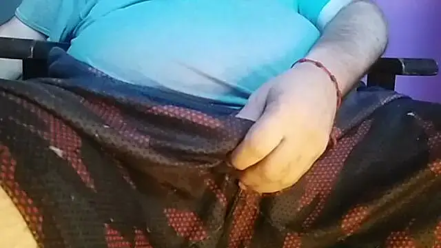 BabyBearMilk's cam snapshot