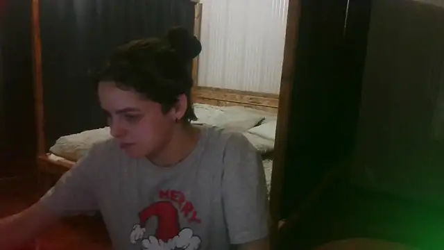 EthelsLover's cam snapshot