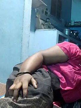 divyasree1431's cam snapshot