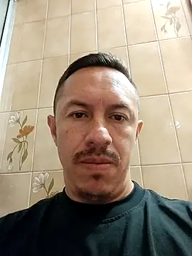 L_hotcream's cam snapshot