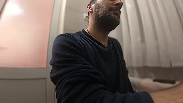 TARKAN1's cam snapshot