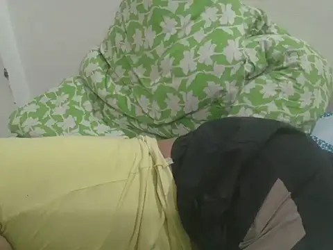 Rani_Singha's cam snapshot