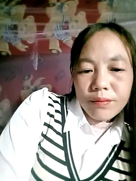 Sara_pusyy live sex cam