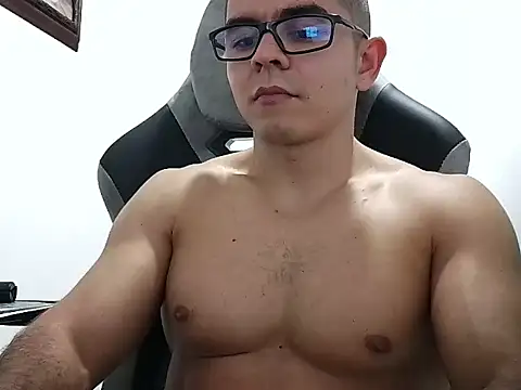 MILCARITAS3 live sex cam