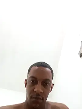 Pretinhoo25 live sex cam