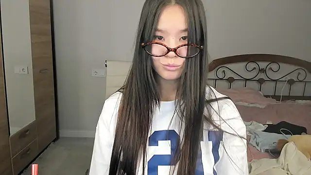 amiya_cute live sex cam