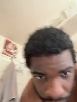 BigBDMari live sex cam