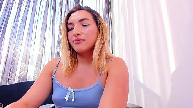 TomLondon_ live sex cam