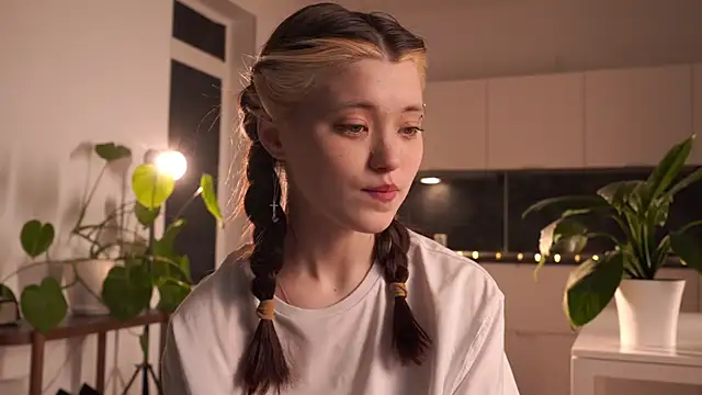 EleniRoeber live sex cam