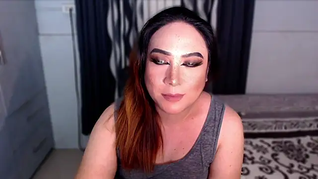 xSUCKTHYWOMANx live sex cam