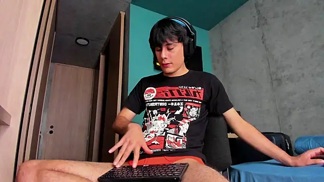 Huge_latin_cock live sex cam