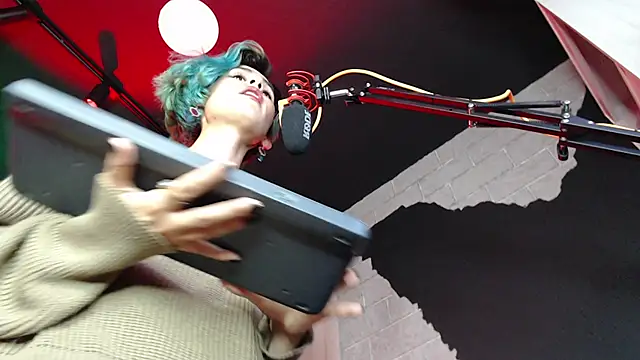 MiistressBlu live sex cam