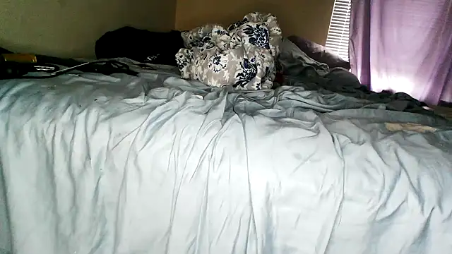 RinsingWood84 live sex cam