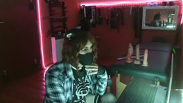 Ginny-the-bdsm-nympho live sex cam