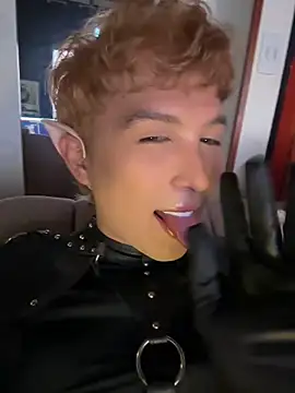 Conny_latino live sex cam