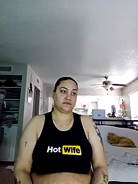 honeeyyy_pot's cam snapshot