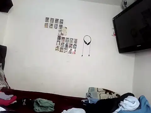 luna_E's cam snapshot