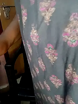 Jessi_25's cam snapshot