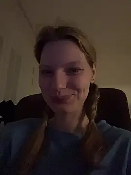 MaryHiggins live sex cam