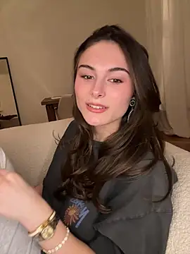 SophiiaStarr live sex cam