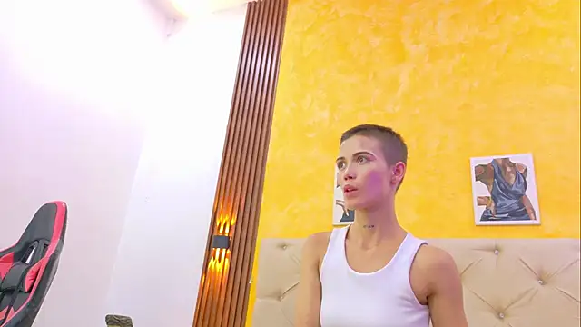 mia_collin_'s cam snapshot