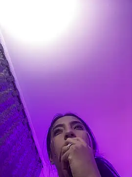 MEDUSA_EF's cam snapshot