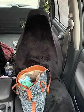 urpuppymoon's cam snapshot